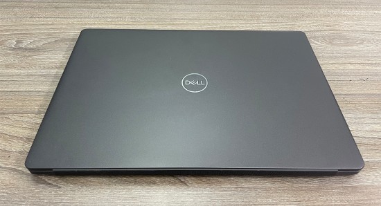 DELL Inspiron 7590 (Core i5 9300H | 8GB | Nvidia Geforce GTX 1050 | SSD 256GB | 15,6 inch FHD)