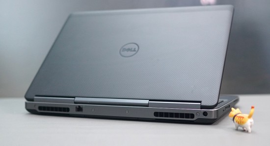 DELL PRECISION 7520 (Core I7 6820HQ | 16GB | Nvidia Quadro M2200 | SSD 256GB | 15.6 inch FHD)