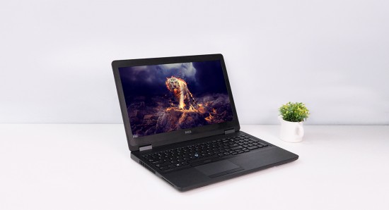 DELL Latitude E5570 (Intel Core i5 6300HQ | Ram 8GB | SSD 240GB | Intel HD Graphics | 15 inchHD)