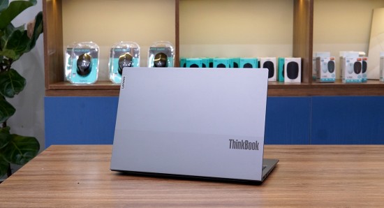 Thinkbook 16P NXARH | RYZEN 7 6800H | Ram 16GB | SSD 512GB | Nvidia Gefroce GTX 1650 | 16inch2K