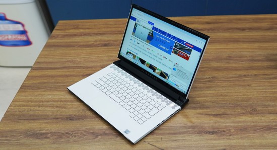 Dell Alienware M15 R3 2020 | Intel Core i7-10750H | Ram 16GB | SSD 512GB | RTX 2070 SUPER 8GB | 15.6inchFHD 144Hz